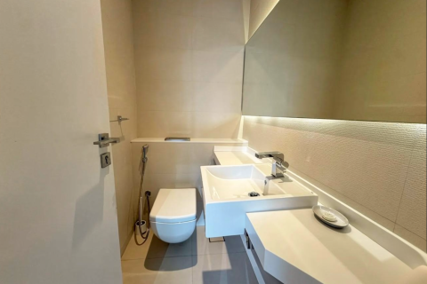 Apartment in Dubai Marina, UAE 1 bedroom, 65 sq.m. № 703184 - photo 8