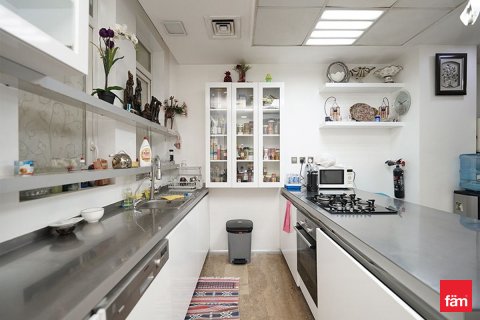 Villa in Dubai, UAE 5 bedrooms, 165.5 sq.m. № 659129 - photo 9