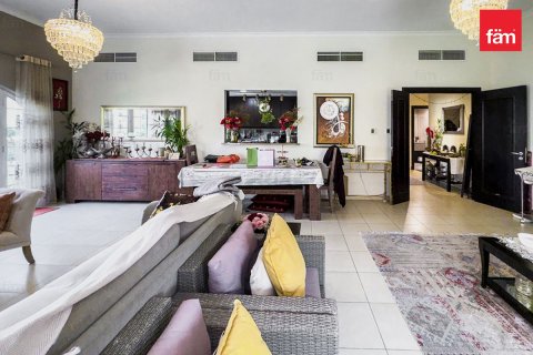 Leilighet til salgs i Dubai, Emiratene 3 soverom, 295.4 kvm Nr. 659130 - Foto 9