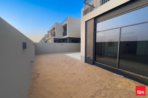 Снять в аренду виллу в Дубай, ОАЭ 4 спальни, 251.9м2, № 659131 - фото 6