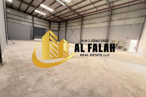 Warehouse in Al Sajaa, Sharjah, UAE 251 sq.m. № 635570 - photo 6