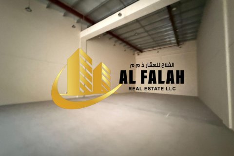 Warehouse in Sharjah Industrial Area, UAE 251 sq.m. № 635567 - photo 12