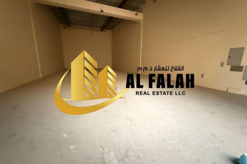 Warehouse in Sharjah Industrial Area, UAE 251 sq.m. № 635567 - photo 14