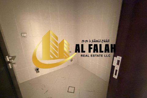 Vila v Al Riqqa, Sharjah, SAE 604 m2 č. 635568 - Fotografia 15