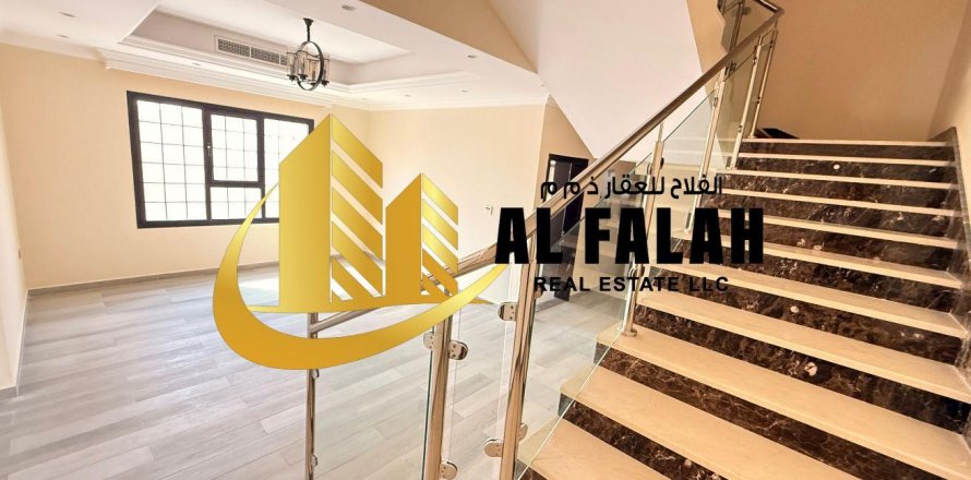 Vila v Al Riqqa, Sharjah, SAE 604 m2 č. 635568