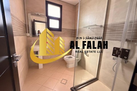 Vila v Al Riqqa, Sharjah, SAE 604 m2 č. 635568 - Fotografia 30