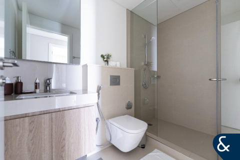 Huoneisto Downtown Dubai (Downtown Burj Dubai), Arabiemiraatit 2 makuuhuonetta, 107 m2 № 667957 - kuva 6