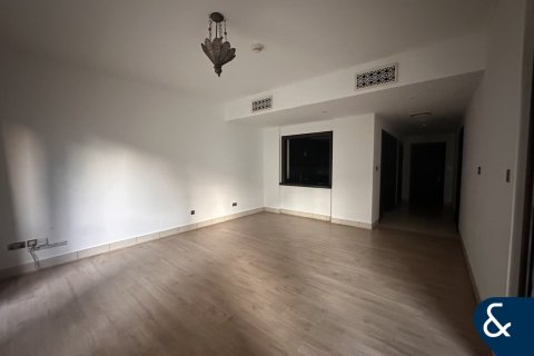 Old Town, Dubai, संयुक्त अरब अमीरात में अपार्टमेंट, 1 बेडरूम, 88 वर्ग मीटर, संख्या 667954 - फ़ोटो 2