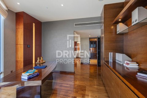 Apartament në Downtown Dubai (Downtown Burj Dubai), Emiratet e Bashkuara Arabe 4 dhoma gjumi, 417 m2. № 683114 - Foto 7