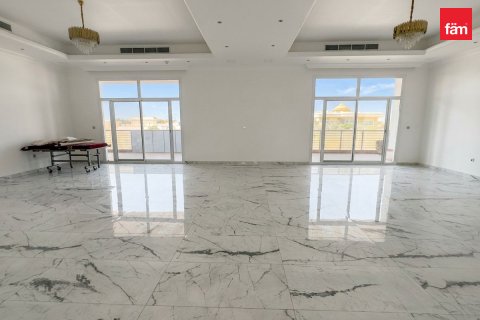 Vilë në Dubai, Emiratet e Bashkuara Arabe 9 dhoma gjumi, 1712.3 m2. № 752177 - Foto 2