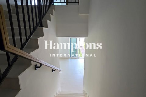 Villa te huur in Dubai Land, Dubai, VAE 3 slaapkamers, 167.97977236 vr.m., nr 652494 - foto 16