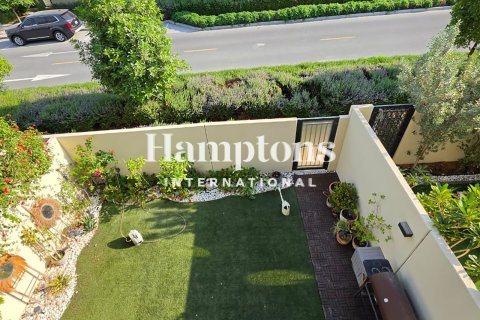 Villa te huur in Dubai Land, Dubai, VAE 3 slaapkamers, 167.97977236 vr.m., nr 652494 - foto 18