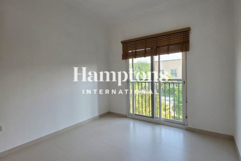 Villa te huur in Dubai Land, Dubai, VAE 3 slaapkamers, 167.97977236 vr.m., nr 652494 - foto 14