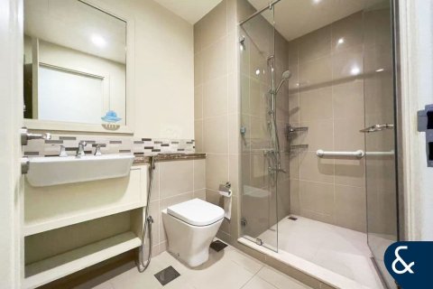 Villa en venta en Arabian Ranches 2, Dubai, EAU 4 dormitorios, 300 m2 № 684931 - foto 15