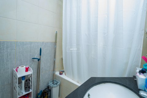 Apartment in Jumeirah Lake Towers, Dubai, UAE 1 bedroom, 69.6 sq.m. № 634183 - photo 14