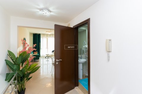 Apartment in Jumeirah Lake Towers, Dubai, UAE 1 bedroom, 69.6 sq.m. № 634183 - photo 12
