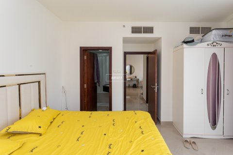 Apartment in Jumeirah Lake Towers, Dubai, UAE 1 bedroom, 69.6 sq.m. № 634183 - photo 1
