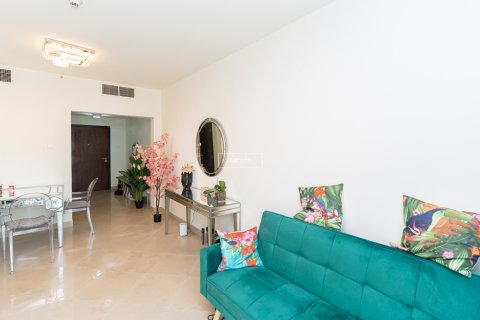 Apartment in Jumeirah Lake Towers, Dubai, UAE 1 bedroom, 69.6 sq.m. № 634183 - photo 3