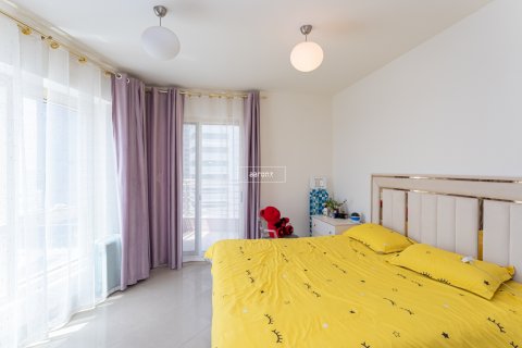 Apartment in Jumeirah Lake Towers, Dubai, UAE 1 bedroom, 69.6 sq.m. № 634183 - photo 2