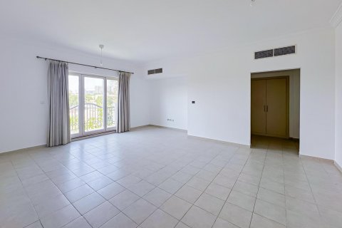 Villa para arrendamento em Dubai Sports City, Dubai, EAU 5 quartos, 446 m2 № 642120 - foto 14