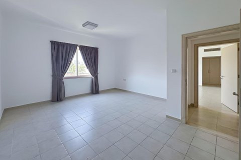 Villa para arrendamento em Dubai Sports City, Dubai, EAU 5 quartos, 446 m2 № 642120 - foto 20