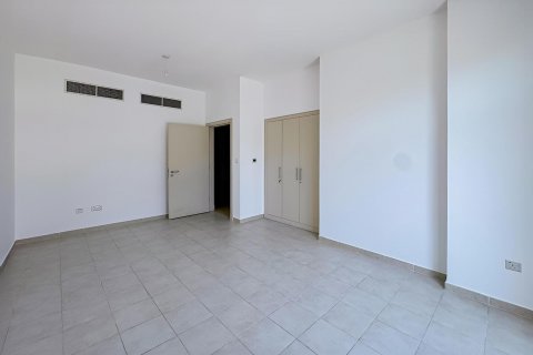 Villa para arrendamento em Dubai Sports City, Dubai, EAU 5 quartos, 446 m2 № 642120 - foto 15