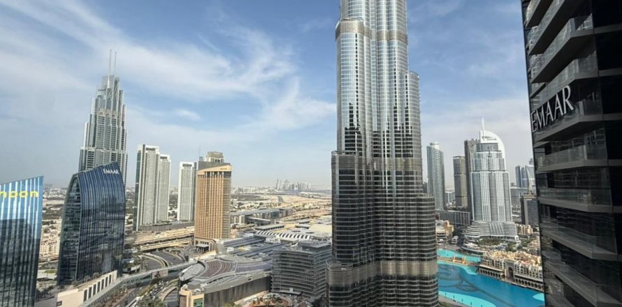 Dubai、UAEにあるマンション 3ベッドルーム、146.3 m2 No696986