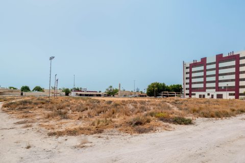 Terra para venda em Al Mairid, Ras Al Khaimah, EAU 1347 m2 № 656460 - foto 13