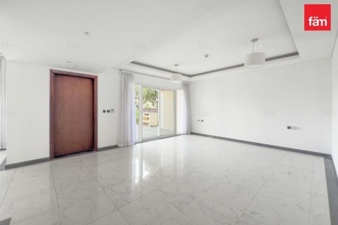 Villa in Dubai, VAE: 5 Schlafzimmer, 606.2 m2 Nr. 687386