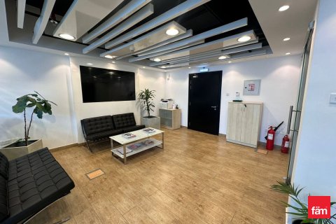 Büroraum zur Miete in Dubai, VAE 96.1 m2 Nr. 687387 - Foto 2