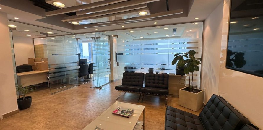 Büroraum in Dubai, VAE: 96.1 m2 Nr. 687387