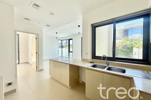 Casa urbana para arrendamento em Dubai Hills Estate, Dubai, EAU 4 quartos, 258.92 m2 № 733593 - foto 10