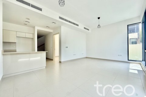 Casa urbana para arrendamento em Dubai Hills Estate, Dubai, EAU 4 quartos, 258.92 m2 № 733593 - foto 8