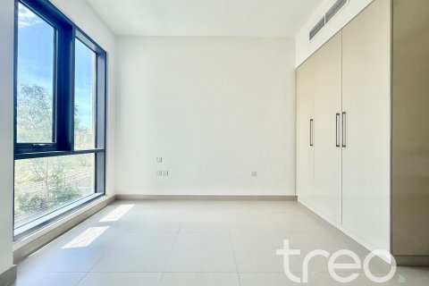Casa urbana para arrendamento em Dubai Hills Estate, Dubai, EAU 4 quartos, 258.92 m2 № 733593 - foto 28