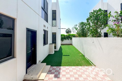 Townhouse sa Dubai, UAE 6 silid-tulugan, 392.61 sq.m. № 733598 - larawan 8