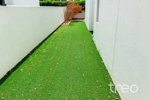 Townhouse sa Dubai, UAE 6 silid-tulugan, 392.61 sq.m. № 733598 - larawan 9