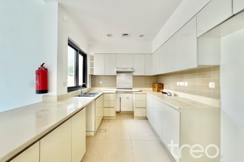 Vila u gradu Dubai Hills Estate, UAE 4 spavaće sobe, 228.73 m2 Br. 733597 - Slika 12