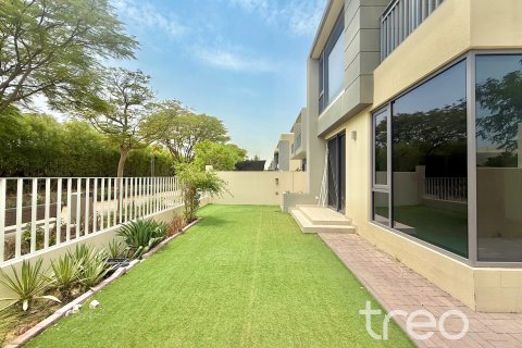 Vila u gradu Dubai Hills Estate, UAE 4 spavaće sobe, 228.73 m2 Br. 733597 - Slika 2