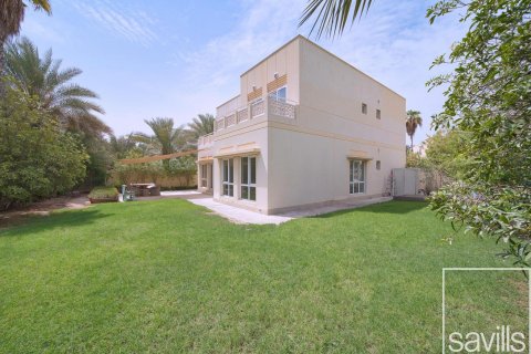 Meadows、Dubai、UAE にあるヴィラの賃貸物件 4ベッドルーム、339 m2、No640992 - 写真 1