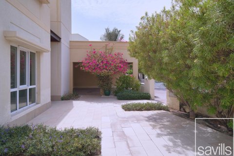 Villa uthyres i Meadows, Dubai, UAE 4 sovrum, 339 kvm Nr. 640992 - fotografi 27