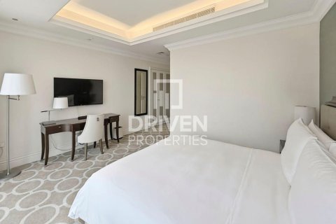 Apartment til leje i Downtown Dubai (Downtown Burj Dubai), Dubai, UAE 2 soveværelser, 162.67 kvm № 745221 - foto 9