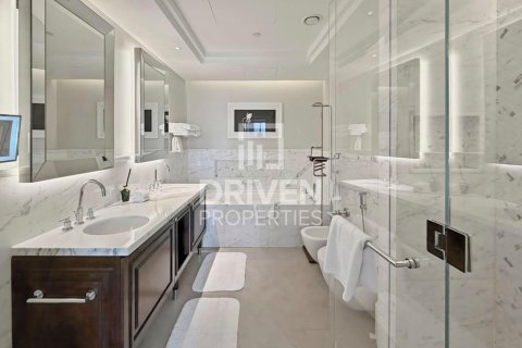Apartment til leje i Downtown Dubai (Downtown Burj Dubai), Dubai, UAE 2 soveværelser, 162.67 kvm № 745221 - foto 16