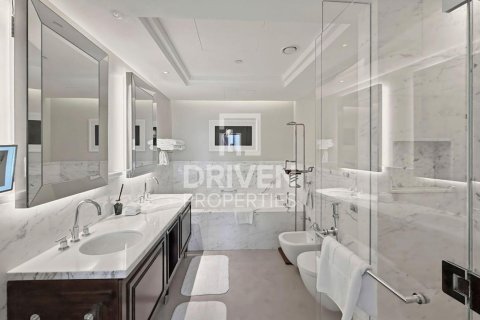 Apartment til leje i Downtown Dubai (Downtown Burj Dubai), Dubai, UAE 2 soveværelser, 162.67 kvm № 745221 - foto 19