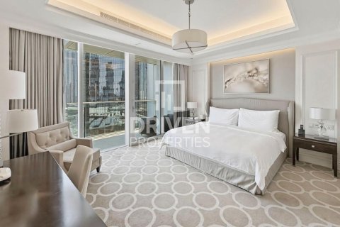 Apartment til leje i Downtown Dubai (Downtown Burj Dubai), Dubai, UAE 2 soveværelser, 162.67 kvm № 745221 - foto 7