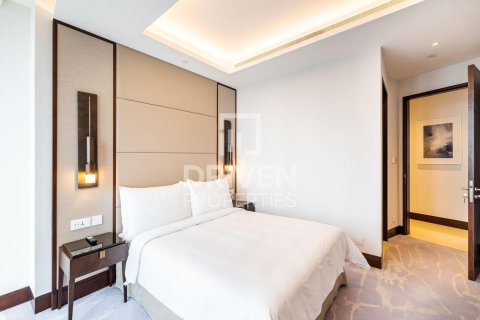 Apartment in Downtown Dubai (Downtown Burj Dubai), Dubai, UAE 2 bedrooms, 143.35 sq.m. № 745223 - photo 7