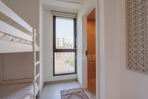 Apartament në Umm Suqeim, Dubai, Emiratet e Bashkuara Arabe 4 dhoma gjumi, 274.44 m2. № 647601 - Foto 22