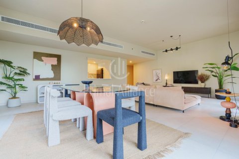 Apartament në Umm Suqeim, Dubai, Emiratet e Bashkuara Arabe 4 dhoma gjumi, 274.44 m2. № 647601 - Foto 5