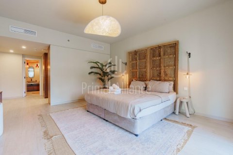 Apartament në Umm Suqeim, Dubai, Emiratet e Bashkuara Arabe 4 dhoma gjumi, 274.44 m2. № 647601 - Foto 6