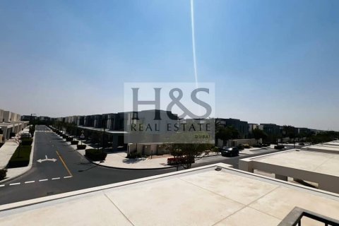 Rumah bandar di Dubai, UAE 4 bilik tidur, 258 meter persegi № 642175 - foto 13