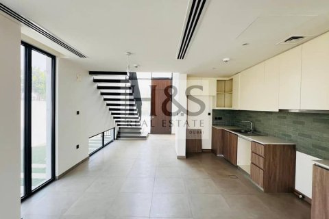 Rumah bandar di Dubai, UAE 4 bilik tidur, 258 meter persegi № 642175 - foto 4